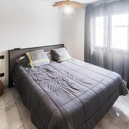 3 Bedroom Cozy In * Caux